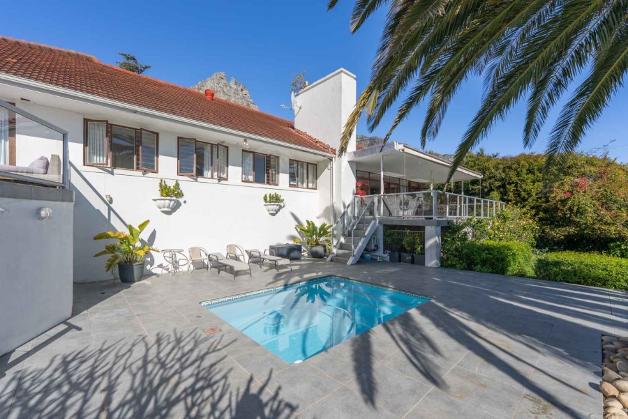 4 Bedroom Property for Sale in Camps Bay Western Cape